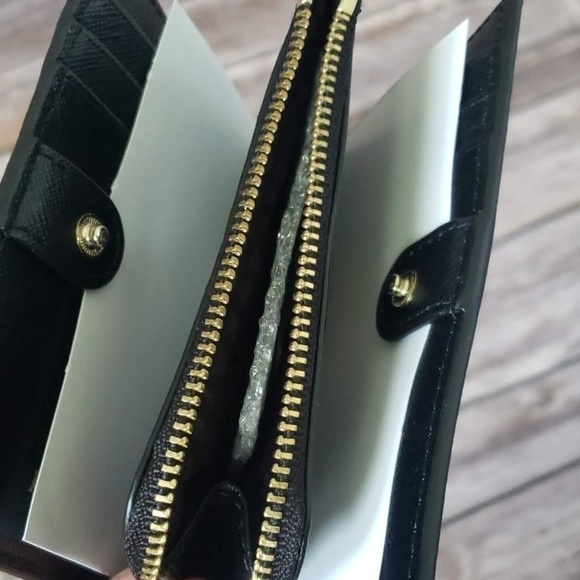 kate spade Laurel Way small Shawn wallet NWT - Picture 3 of 15